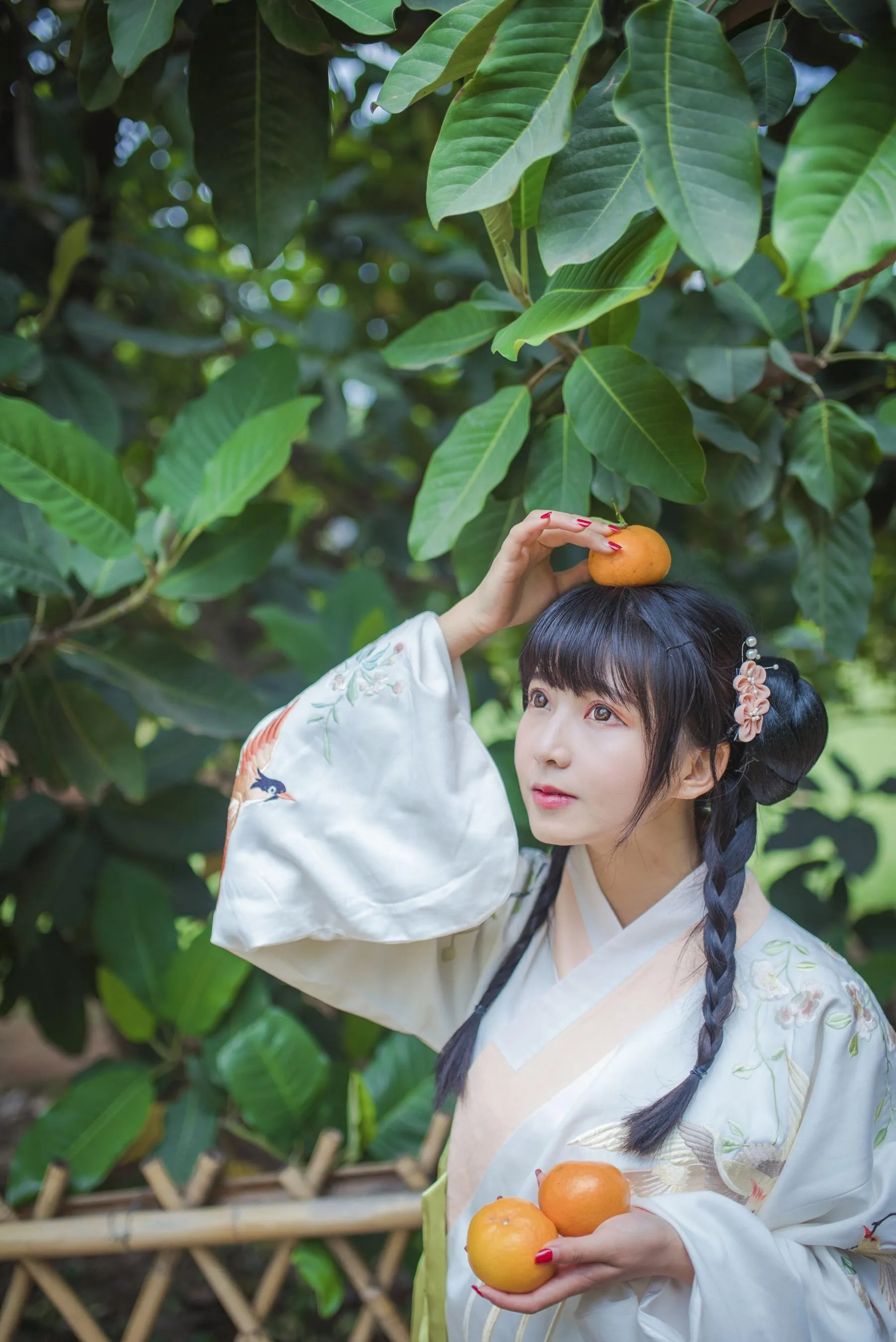 [YITUYU艺图语]2021.10.09 橘子 兔子 [23P]插图